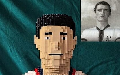 Gigi Riva, busto in Lego del calciatore in occasione del compleanno
