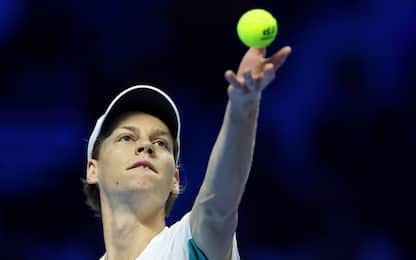 Tennis, Atp Finals: Sinner batte Medvedev va in finale con Djokovic 