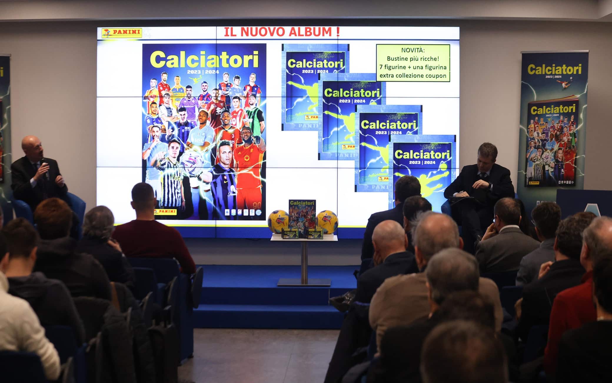 Album calciatori Panini 2023/24, le novità: più figurine e l'audio dei  calciatori
