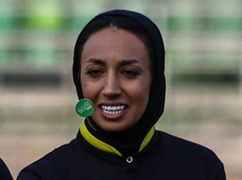 Iran, prima donna arbitro in una partita maschile: sarà al Var