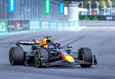 F1, Verstappen vince la sprint race a Miami. Ora le qualifiche