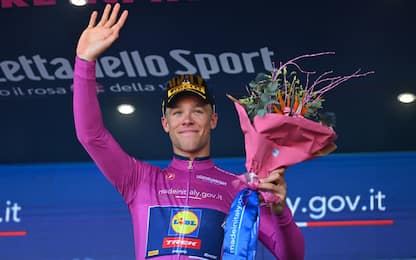 Giro d'Italia, Jonathan Milan vince 4^ tappa da Aqui Terme ad Andora