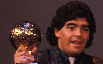 Il Pallone d'Oro dei Mondiali di Maradona va all'asta