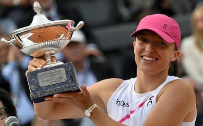 Tennis, Swiatek vince gli Internazionali femminili di Roma