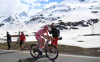 Giro d'Italia 2024, Pogacar vince 15^ tappa ed è ancora in maglia rosa