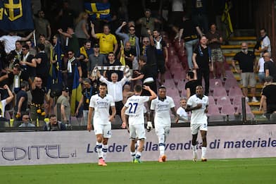 Serie A, il Verona vince contro la Salernitana 2-1 e si salva
