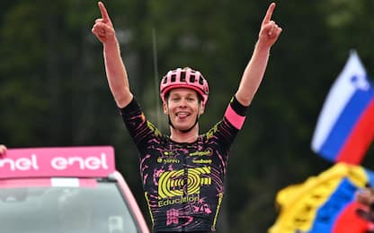Giro d'Italia, Steinhauser vince 17^ tappa, Pogacar in maglia rosa