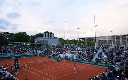 Roland Garros, stop alla vendita di alcol contro i tifosi molesti