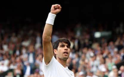 Wimbledon, vince ancora Carlos Alcaraz: Djokovic battuto in finale