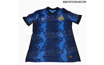 La nuova maglia dell'Inter campione d'Italia La nuova maglia dell'Inter, campione d'Italia per la 19esima volta nella sua storia