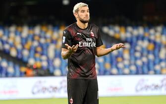 NAPLES, ITALY - JULY 12: Theo Hernandez of AC Milan celebrates after scoring the 0-1 goal during the Serie A match between SSC Napoli and  AC Milan at Stadio San Paolo on July 12, 2020 in Naples, Italy. (Photo by Francesco Pecoraro/Getty Images)
