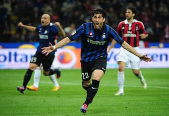 Inter Milan's Argentine forward Diego Alberto Milito celebrates after scoring his third goal against AC Milan on May 6, 2012 during an Italian Serie A football match at the San Siro stadium in Milan. AFP PHOTO / OLIVIER MORIN        (Photo credit should read OLIVIER MORIN/AFP/GettyImages)