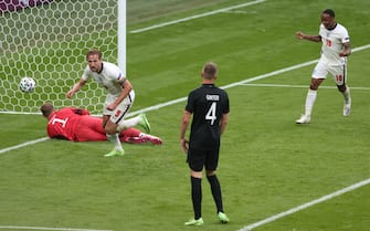 LONDON, ENGLAND - JUNE 29:  Harry Kane of England scores the 2nd goal  goal during the UEFA Euro 2020 Championship Round of 16 match between England and Germany at Wembley Stadium on June 29, 2021 in London, United Kingdom. (Photo by Marc Atkins/Getty Images)