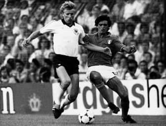 ©lapressearchivio storicosportcalcioMadrid 11-07-1982Mondiali calcio 1982nella foto: Alessandro Altobelli durante il match contro la Germania, finale dei Mondiali di Spagna 82BUSTA 3400