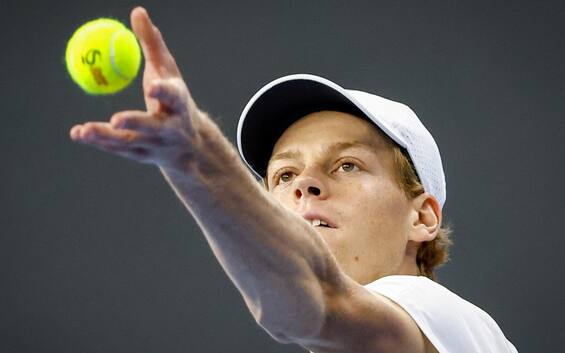 Tennis Jannik Sinner Eliminato Da Ben Shelton Agli Ottavi Dell Atp Di