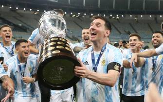 Lionel Messi of Argentina celebrates the victory with teammates after winning the Copa America 2021, Final football match between Argentina and Brazil on July 11, 2021 at Maracana stadium in Rio de Janeiro, Brazil - Photo Laurent Lairys / DPPI