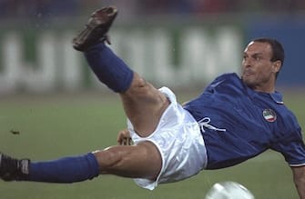 25 Jun 1990:  Salvatore Schillaci of Italy in action against Uruguay at the 1990 World Cup in Rome. Schillaci scored the first goal for Italy. Italy won the match 2-0. \ Mandatory Credit: Allsport  /Allsport