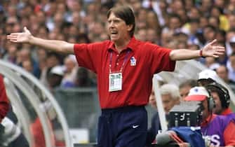 Italian national team coach Cesare Maldini reacts on the sidelines 03 July at the Stade de France in Saint-Denis during the 1998 Soccer World Cup quarter final match between France and Italy.
ANSA/GABRIEL BOUYS