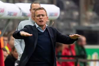 BERLIN, GERMANY - MAY 25: Head coach Ralf Rangnick of RB Leipzig gestures during the DFB Cup final between RB Leipzig and Bayern Muenchen at Olympiastadion on May 25, 2019 in Berlin, Germany. (Photo by TF-Images/Getty Images)