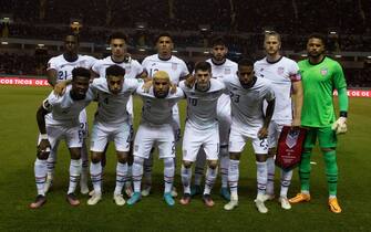 USA's players pose before their FIFA World Cup Qatar 2022 Concacaf qualifier match against Costa Rica at the National Stadium in San Jose, on March 30, 2022. (Photo by Ezequiel BECERRA / AFP) (Photo by EZEQUIEL BECERRA/AFP via Getty Images)