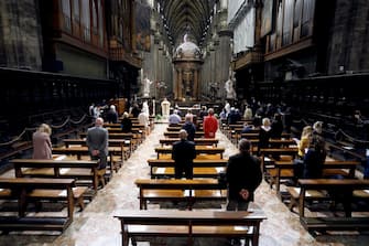 Celebrazione della prima messa in Duomo durante la fase 2 dell'emergenza Coronavirus a Milano, 18 maggio 2020.ANSA/Mourad Balti Touati