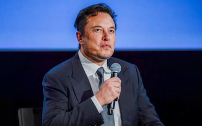 Elon Musk a processo per tweet del 2018 su Tesla