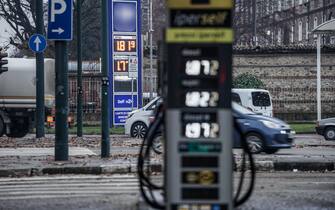 Petrol, fuel price increases in Turin, 3 January 2023 ANSA/JESSICA PASQUALON