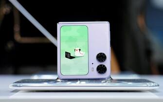 Oppo Find N2 Flip Oppo Find N2 Flip