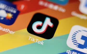 epa10351129 The Tiktok application logo is pictured on a smartphone in Taipei, Taiwan, 06 December 2022. On 02 December, the The US Federal Bureau of Investigation (FBI) warned about Tiktok, that it presents national security concerns in regards to the integrity of the application's algorithm.  On 05 December, a Ministry of Digital Affairs (MODA) official announced that the application have been deemed to be 'harmful product against national information security.'  EPA/RITCHIE B. TONGO