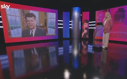 L’intervista a JFK ricreato con l’IA a Sky TG24. VIDEO