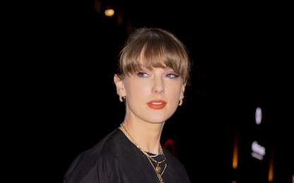 Foto hard deepfake di Taylor Swift su X, allarme sui rischi dell'IA