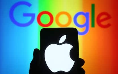 Apple tratta con Google per portare l'IA generativa sull'iPhone
