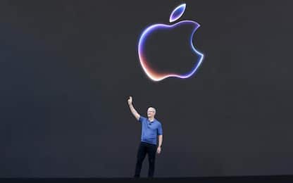 Ia, Tim Cook lancia la Apple Intelligence: cosa è e come funziona