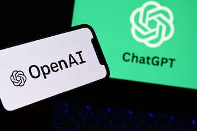 OpenAI Strawberry, l'intelligenza artificiale che ragiona come l'uomo