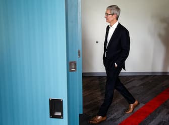 Aug 24, 2017; Des Moines, IA, USA; Apple ceo Tim Cook tours the Waukee Apex after announcing the companies plans for its $1.375 billion data center in Waukee. Mandatory credit: Brian Powers/The Register via USA TODAY NETWORK