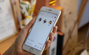 Clubhouse disponibile su Android, si entra con invito
