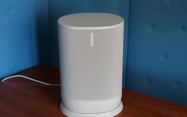 Sonos Move, tutto sullo smart speaker portatile e resistente all'acqua