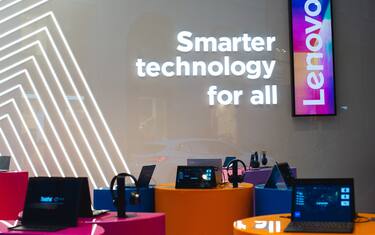 Lenovo presenta la sua nuova linea tablet: la prova di Yoga Tab 13