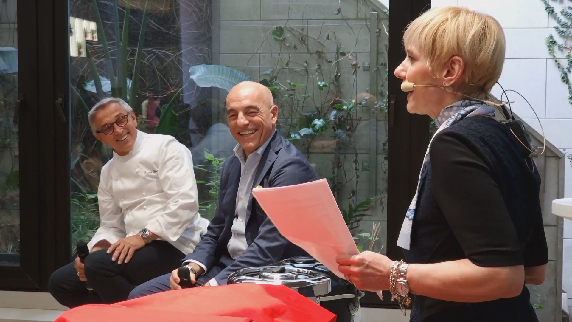 Stefano Cau (AD delegato Groupe SEB) e lo chef Bruno Barbieri