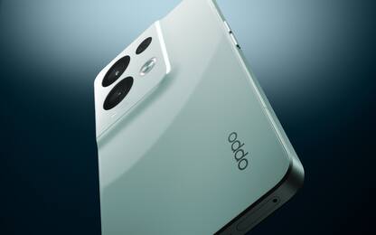 OPPO Reno8 Pro, uno smartphone potente che non passa inosservato