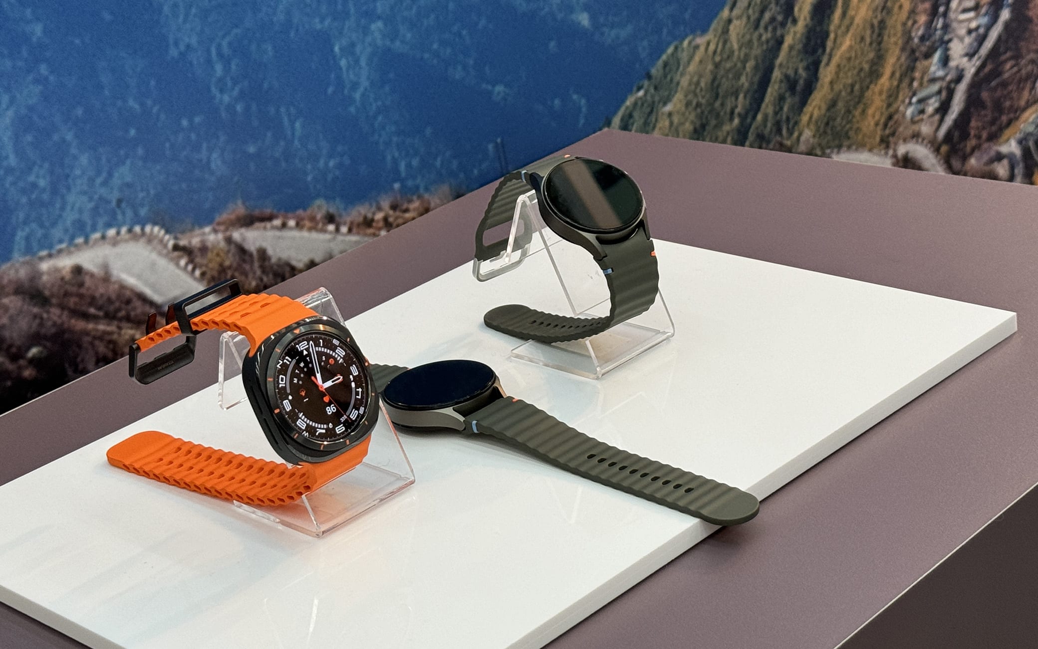 I nuovi smartwatch Galaxy Watch7 e Galaxy Watch Ultra