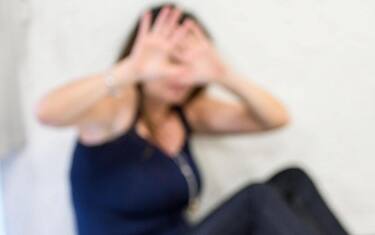 Censis, violenza su donne: in anno Covid richieste di aiuto +71,9%