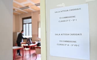 Al via gli esami di maturità 2021,Torino, 16 giugno 2021.
ANSA/ ALESSANDRO DI MARCO