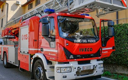 Incendio a Gallarate, fiamme in un'abitazione: morta una donna