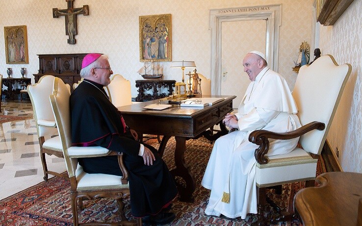 L'incontro tra monsignor Aldo Giordano e Papa Francesco a giugno