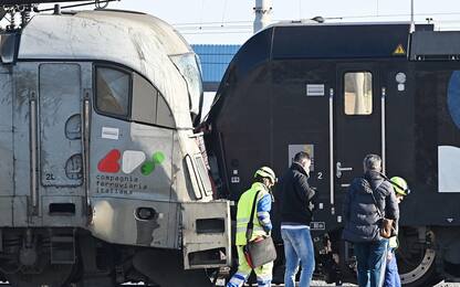 Scontro tra treni alla scalo merci di Orbassano, quattro feriti
