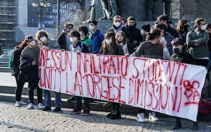 Proteste studenti, Viminale a Prefetti: “Dialogo per isolare violenti"