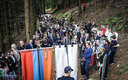 Mottarone, un anno fa la strage. Madre vittima: "Abbandonati da tutti"