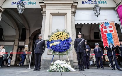 Piazza San Carlo, la cerimonia per ricordare la tragedia a Torino