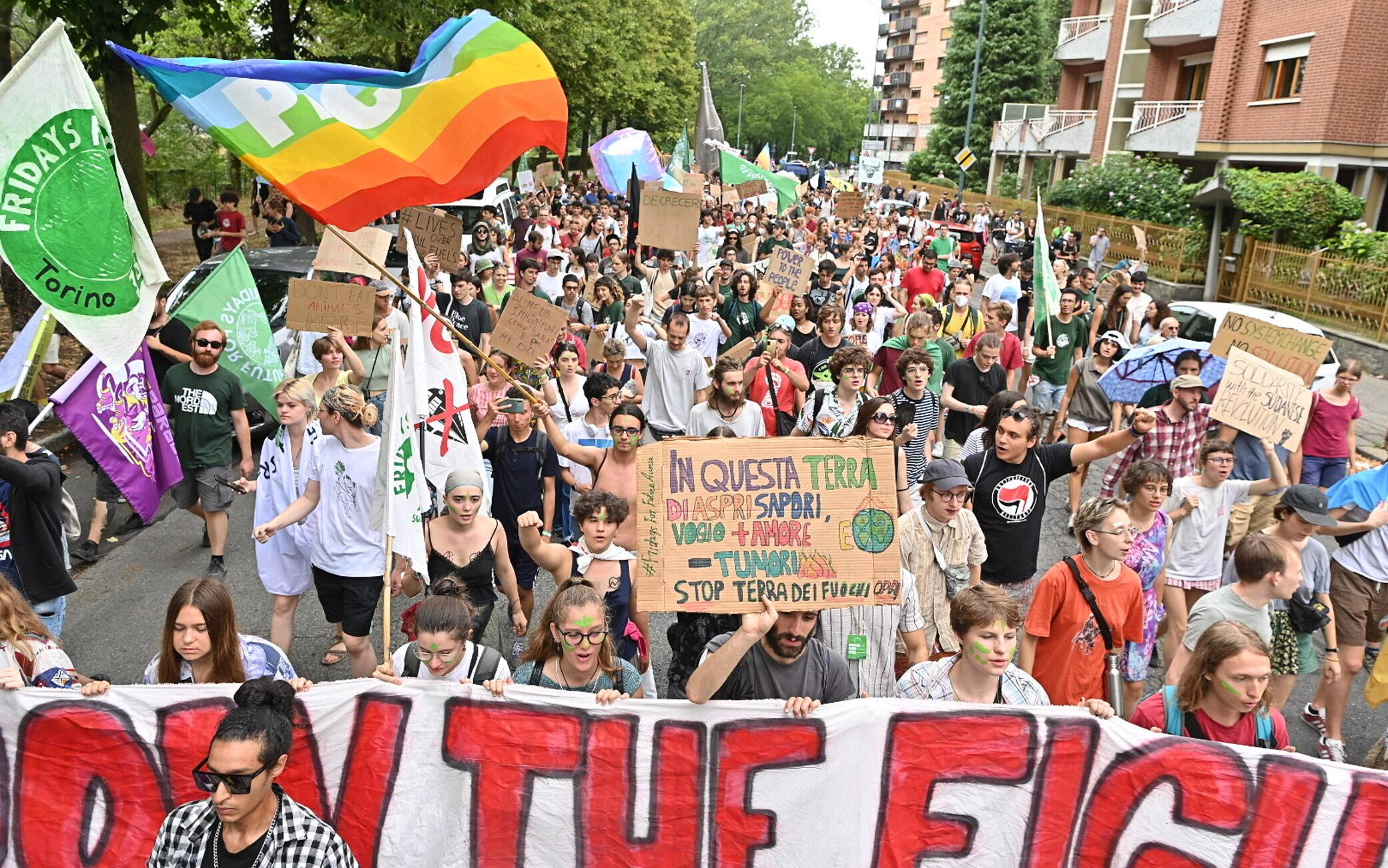 People take part in Fridays for Future march in Turin, Italy, 29 July 2022. 'Join the fight! Time is now' is the title of the event that starts from the Colletta Park and arrives in Vittorio square.  ANSA / Alessandro Di Marco